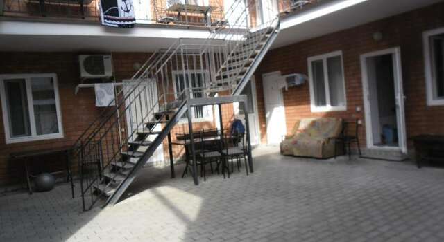 Гостевой дом on Pyshkina Геленджик-12